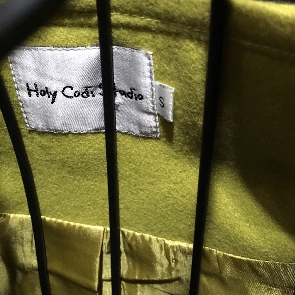 COPY - Coat - Picture 3 of 3